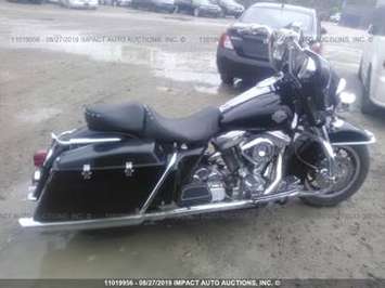 1990 Harley Davidson FLHP, photo courtesy of the Sarnia Police Service. 
