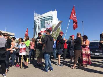 The secretary/treasurer of Unifor 444 called out a bunch of people during a rally at Caesars Windsor strike headquarters on Tuesday. Apr. 8, 2018. (Photo by Paul Pedro)