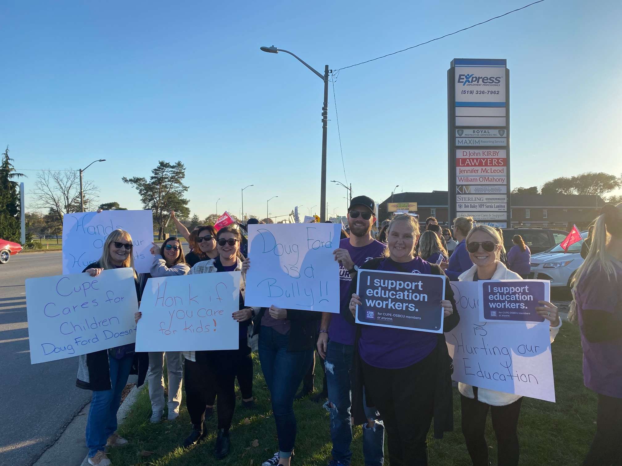 CUPE members protest anti-strike legislation outside MPP's office