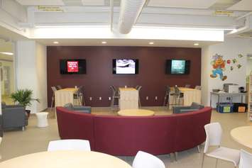 The new library at WDSS. October 19, 2016. (Photo by Natalia Vega)