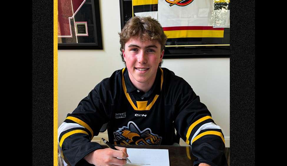 Cameron Aucoin to join brother on Sting blueline
