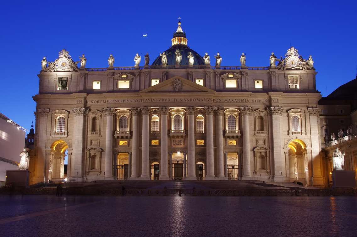 St. Peter's Basilica, Vatican City  © Can Stock Photo / savcoco