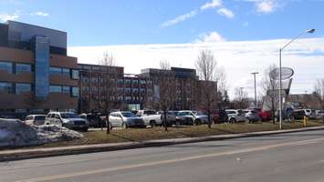 The Chatham-Kent Health Alliance on Grand Ave W in Chatham (Photo by Jake Kislinsky).