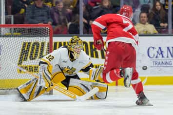 Sault Ste. Marie at Sarnia, Nov 28, 2025. Photo by Metcalfe Photography. 