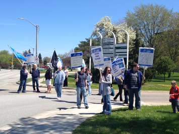 OPSEU Protest May 14 (Photo by Briana Carnegie)