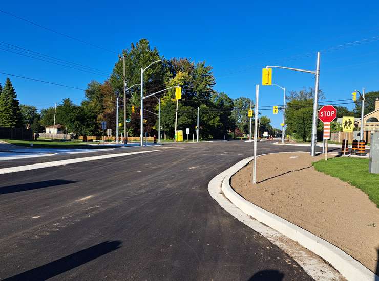 Cathcart Blvd./Murphy Rd. intersection. Sarnia News Today photo by Natalia Vega.