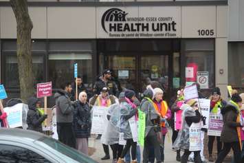 Striking public health nurses and their supporters at a rally in Windsor, March 15, 2019. Photo by Mark Brown/Blackburn News.