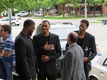 Mayor Matt Brown speaks to London Lighting players about their NBL Canada Championship win, June 6, 2017. (Photo by Miranda Chant, Blackburn News)