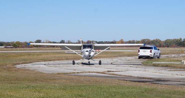 16-year-old Lincoln Preiss prepares to take off from Sarnia Chris Hadfield Airport, with his dad in the passenger seat. October 27, 2025. (Photo by Natalia Vega)