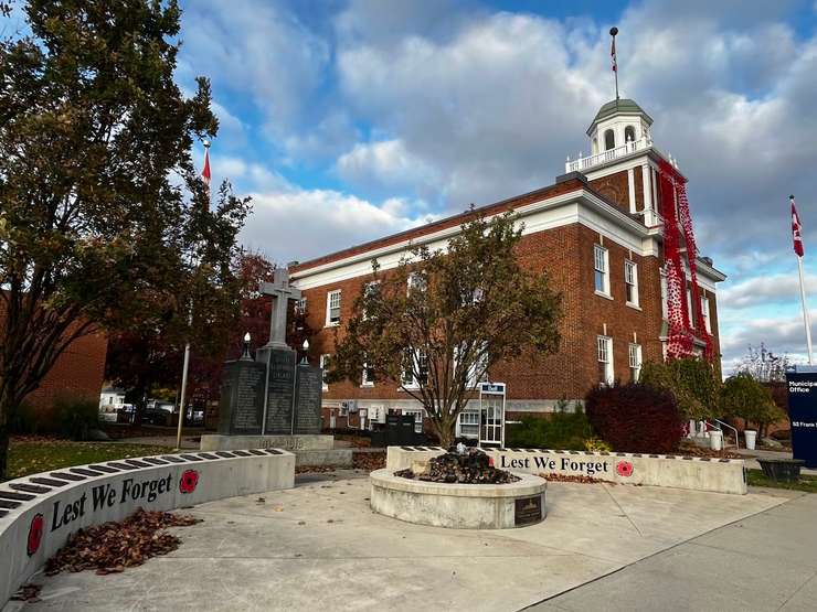 The view of a poppy project from the Strathroy cenotaph. The poppy design is a trademark of The Royal Canadian Legion (Dominion Command). Image courtesy of the Museum Strathroy-Caradoc Facebook page.