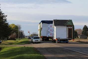 Main Sicklesteel Newkirk building getting moved, Nobember 17, 2015 (Photo by Jake Kislinsky)