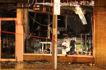 Firefighters respond to a fire at 1122 Wyandotte St. E in Windsor on December 16, 2014. (Photo by Ricardo Veneza)