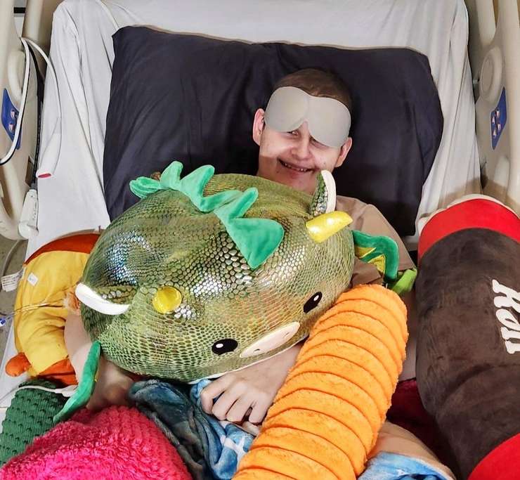 Ethan Hunter in hospital (Image courtesy of Shara Hunter)
