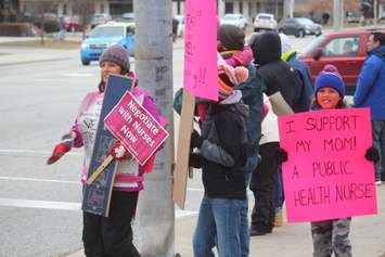 Striking public health nurses and their supporters at a rally in Windsor, March 15, 2019. Photo by Mark Brown/Blackburn News.