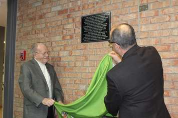 Frank Uniac and Mike Peach at the plaque unveiling. January 4, 2017. Photo by Natalia Vega.