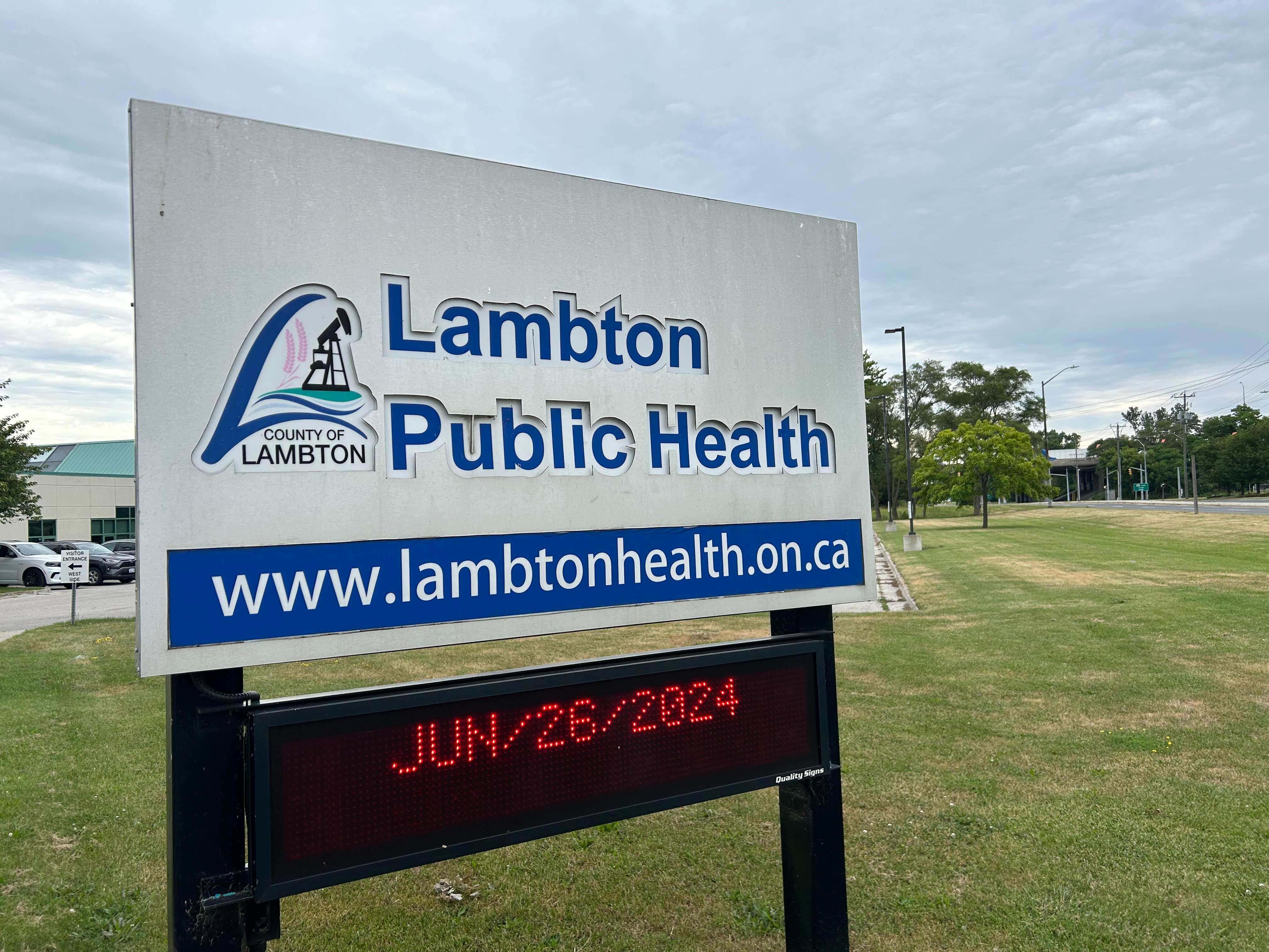 Dog bite incident on Devine Street in Sarnia prompts public health appeal