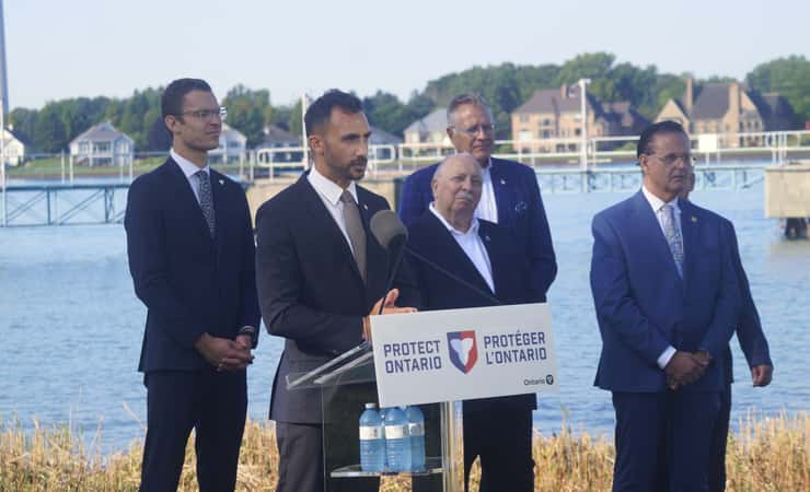 Minister of Energy and Mines Stephen Lecce announces $500,000 in growth readiness funding in St. Clair Township. August 25, 2026. (Photo by Natalia Vega)