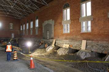 Construction underway at the Windsor Armouries, November 17, 2015. (Photo by Maureen Revait). 