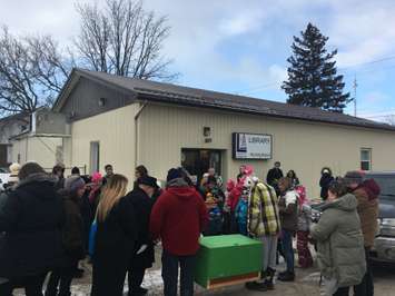 Just moments away from Ollie's prediction. February 2, 2018. (Photo by Colin Gowdy, Blackburn News)