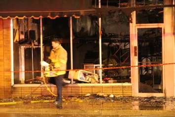 Firefighters respond to a fire at 1122 Wyandotte St. E in Windsor on December 16, 2014. (Photo by Ricardo Veneza)