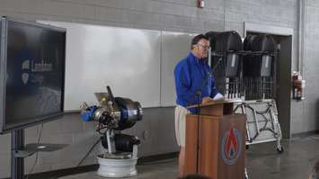 Dave Brown during the Rick Fraser Memorial Award presentation. October 6, 2021. (Photo by Natalia Vega).