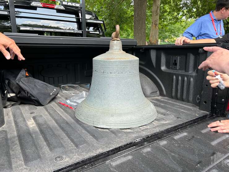 People looking at the bell (Photo by: Lindsay Newman/ Blackburn Media)