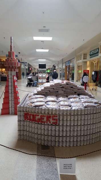 CANstruction 2016. CN Tower. BlackburnNews.com photo by Stephanie Chaves. 