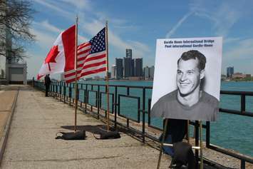A picture of hockey great Gordie Howe sits along the riverfront as his name is chosen for the new crossing between Windsor and Detroit. (Photo by Mike Vlasveld)