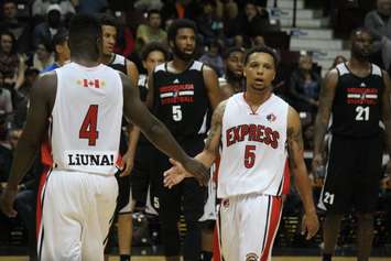Windsor Express vs Raptors 905 exhibition game at the WFCU Centre on November 5, 2015. (Photo by Ricardo Veneza)