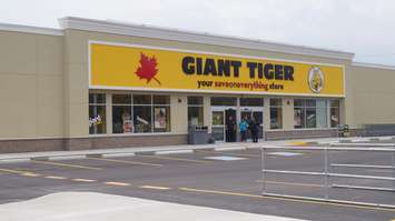 Giant Tiger London Road location, opening June 6 2015 (BlackburnNews.com Photo by Briana Carnegie June 5 2015)