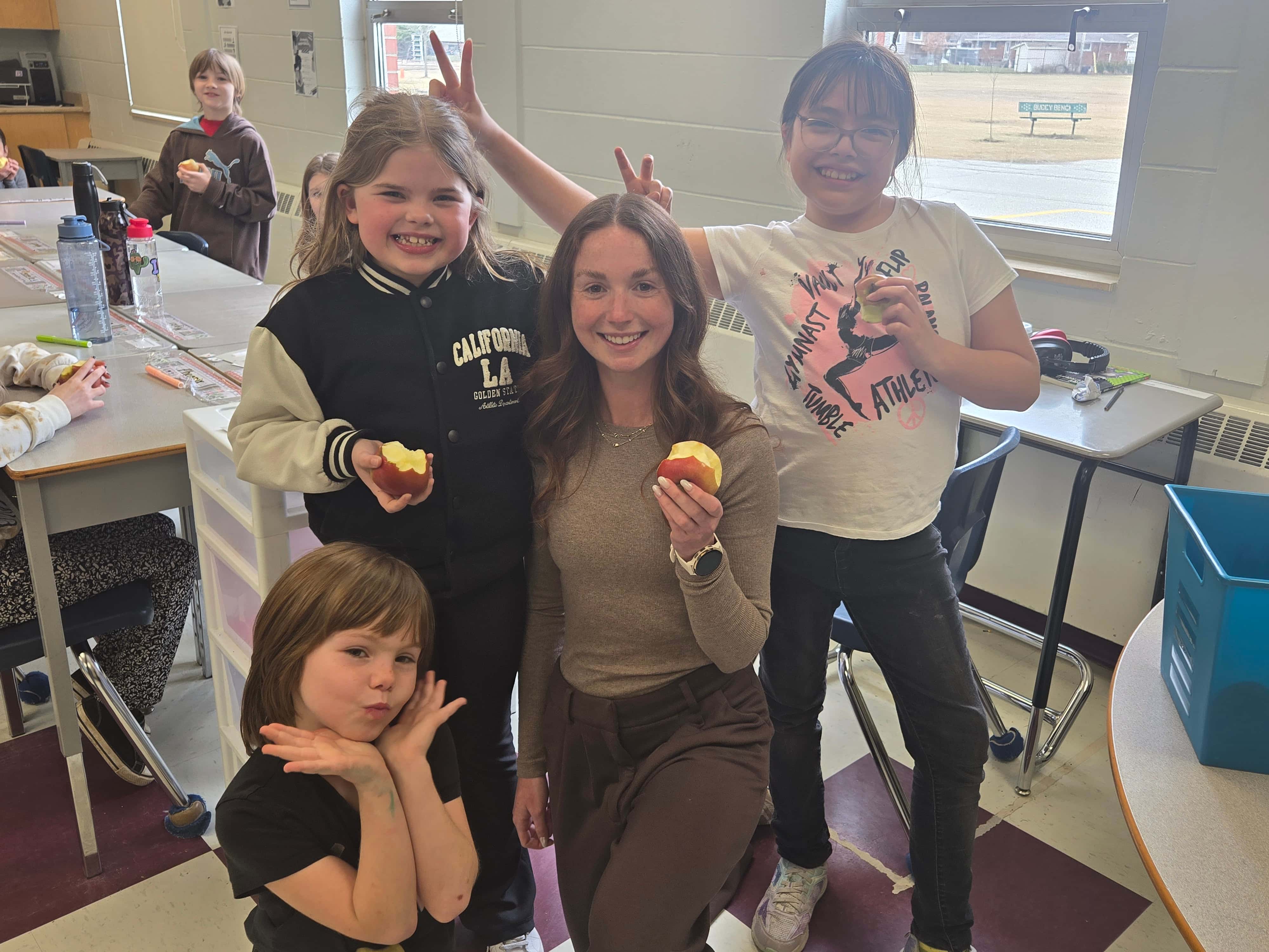The Great Big Crunch promotes healthy eating at school