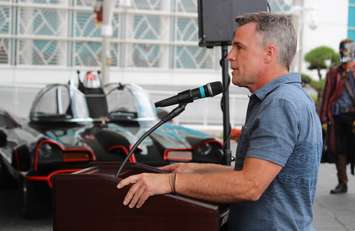 Windsor ComiCon President Steve Menzie speaks during the event's launch at Caesar's Windsor, August 14, 2015. (Photo by Mike Vlasveld)