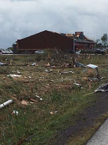 The aftermath of a tornado that touched down in the Ottawa area, September 21, 2018. (Photo courtesy of Lauren @_rawrenn via Twitter)