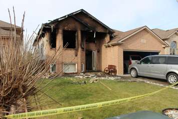 Windsor fire crews respond to a blaze at 4183 Spago Cres. at 1am on November 29, 2014. (Photo by Jason Viau)