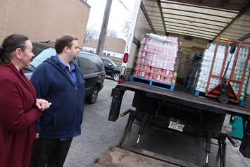 Street Help Homeless Centre receives its largest ever food donation on December 15, 2014. (Photo by Jason Viau)