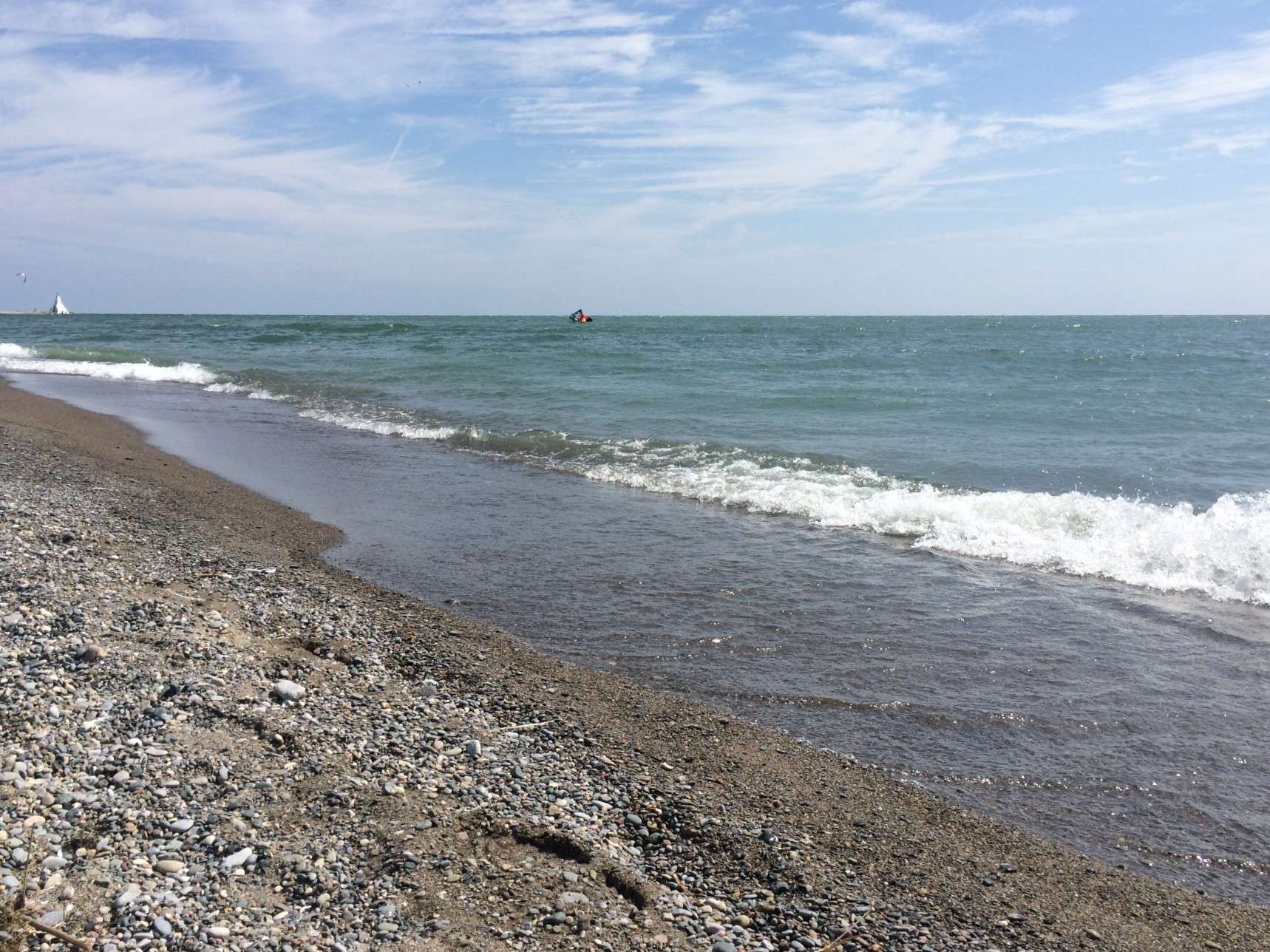 Upper levels of government collaborate with farmers to improve lake ...