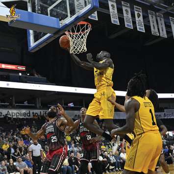 The London Lightning playing against the Windsor Express. May 26, 2023. Photo via @LondonLightning on Twitter. 