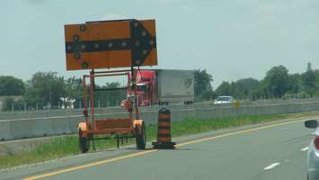 Construction on Highway 401 near Tilbury (Photo by Jake Kislinsky)