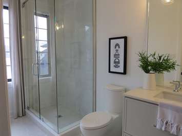 An ensuite bathroom at 3536 Grand Oak Crossing. (Photo by Miranda Chant, Blackburn News)