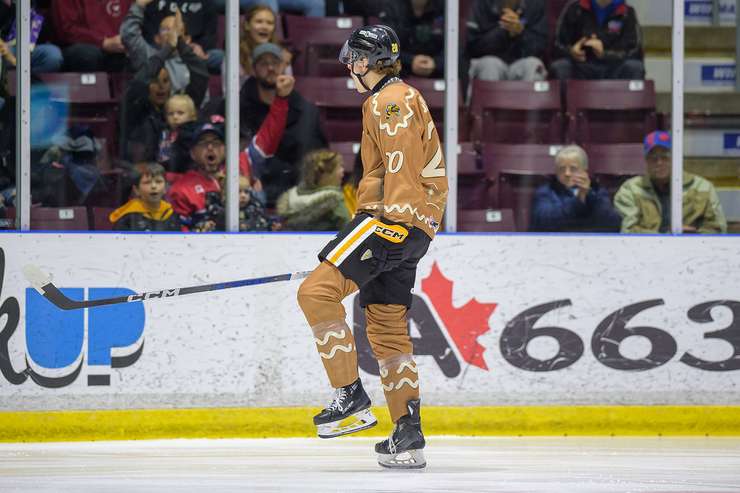 Oshawa at Sarnia Sting Dec 10, 2023. Photo by Metcalfe Photography. 