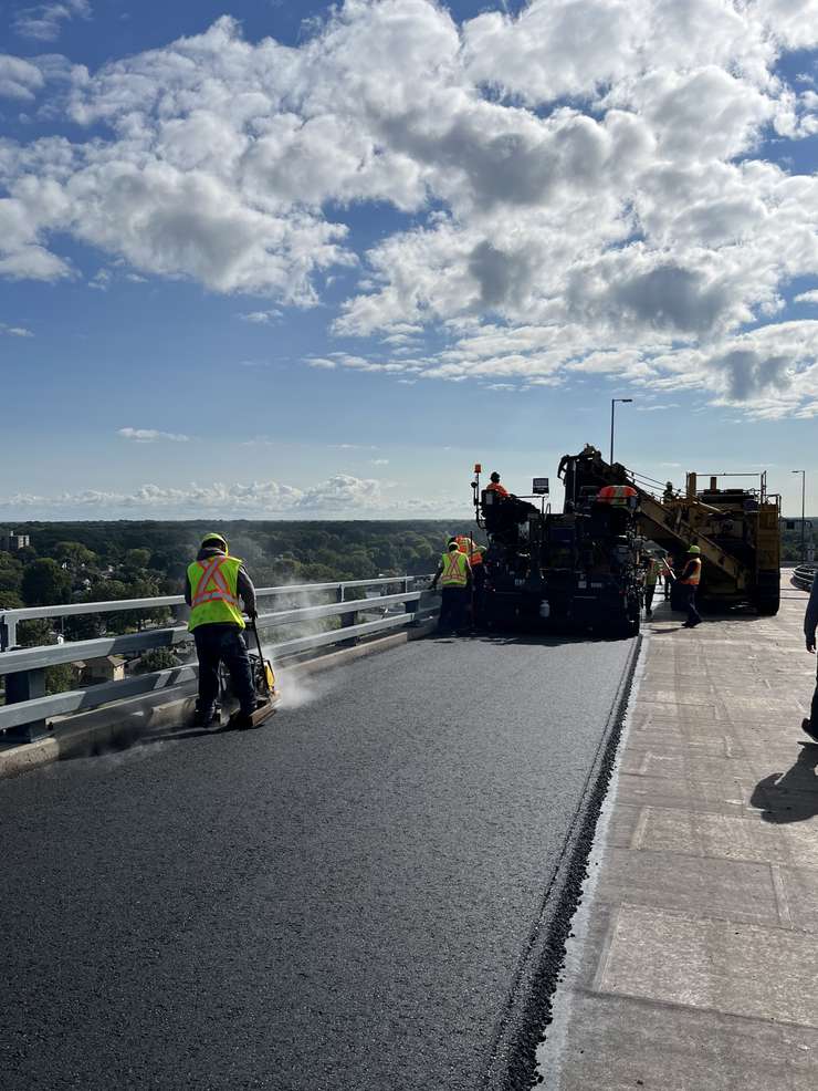  Crews work to rehabilitate the original span of the Blue Water Bridge. Image courtesy of FBCL Senior Communications Specialist Alexandre Gauthier. 