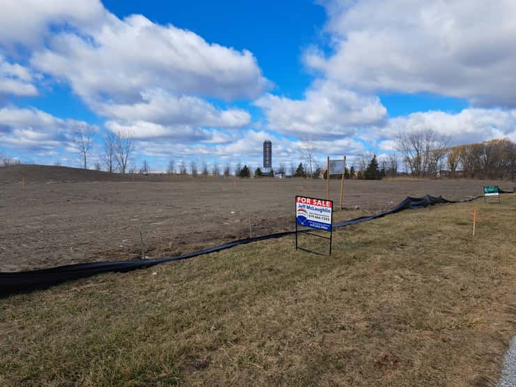 Site of residential development on Venetian Boulevard in Point Edward. March 12, 2026. (Photo by Natalia Vega)
