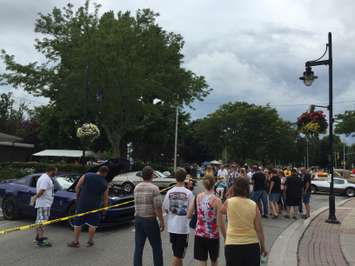 People and classic cars line the streets at the 27th annual Wallaceburg Antique Motor and Boat Outing, August 8, 2015. (Photo by the Blackburn Radio Summer Patrol)