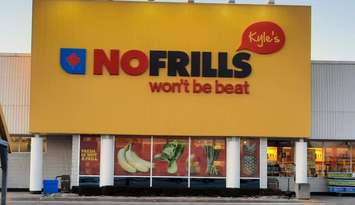 Kyle's No Frills Sarnia. Photo by Randi Palmer. 