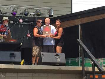 Rib lovers took to Tecumseh Park for Ribfest in Chatham, July 5, 2015. (Photo by the Blackburn Radio Summer Patrol)