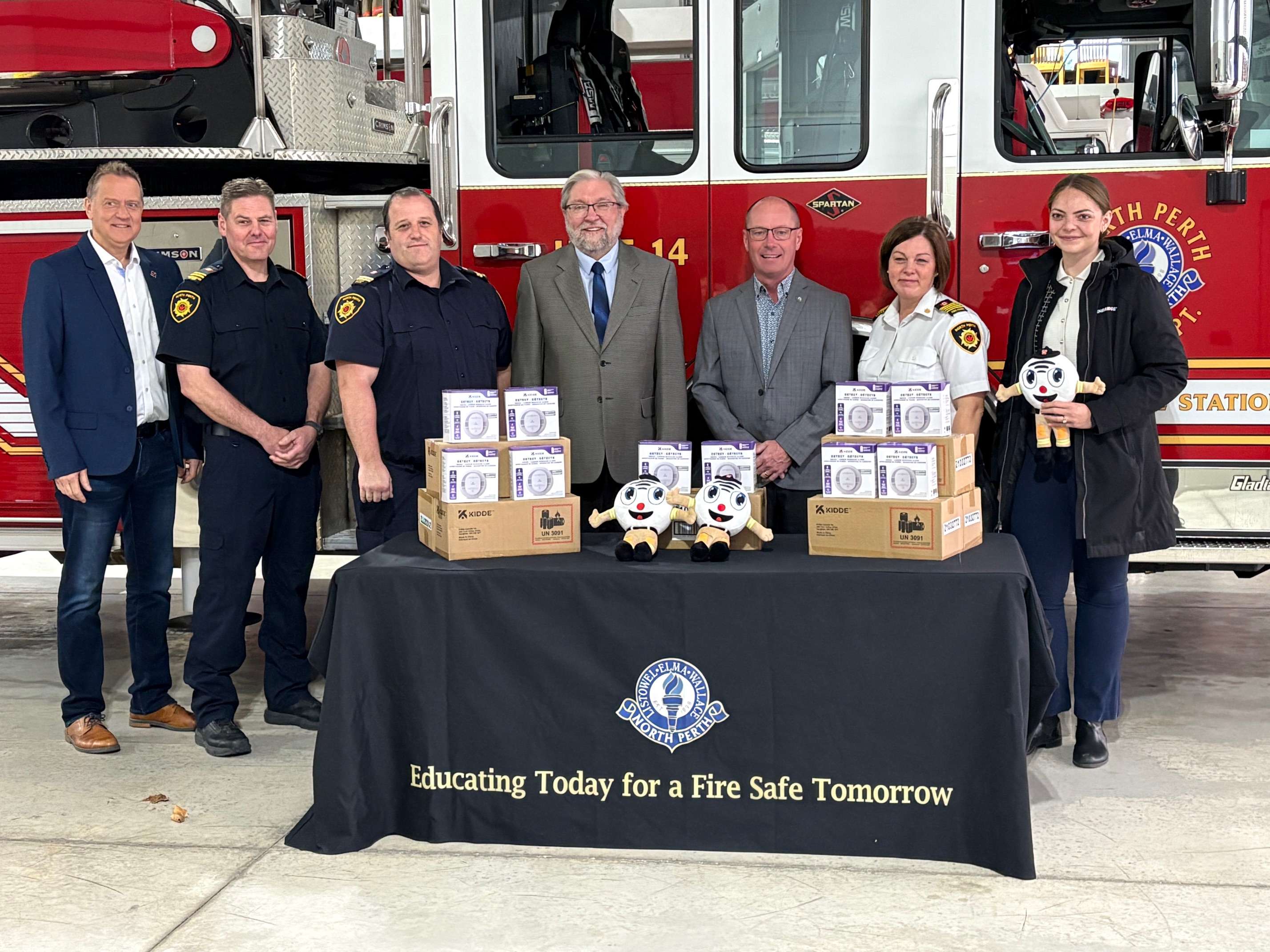 North Perth Fire Department receives supply of smoke/carbon monoxide ...