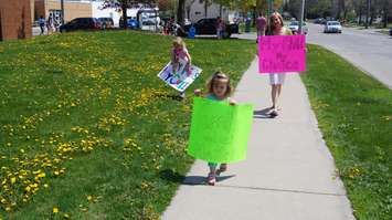 Sarnia-Lambton Sex-ed Protest May 8 2015 (Photo by Briana Carnegie)