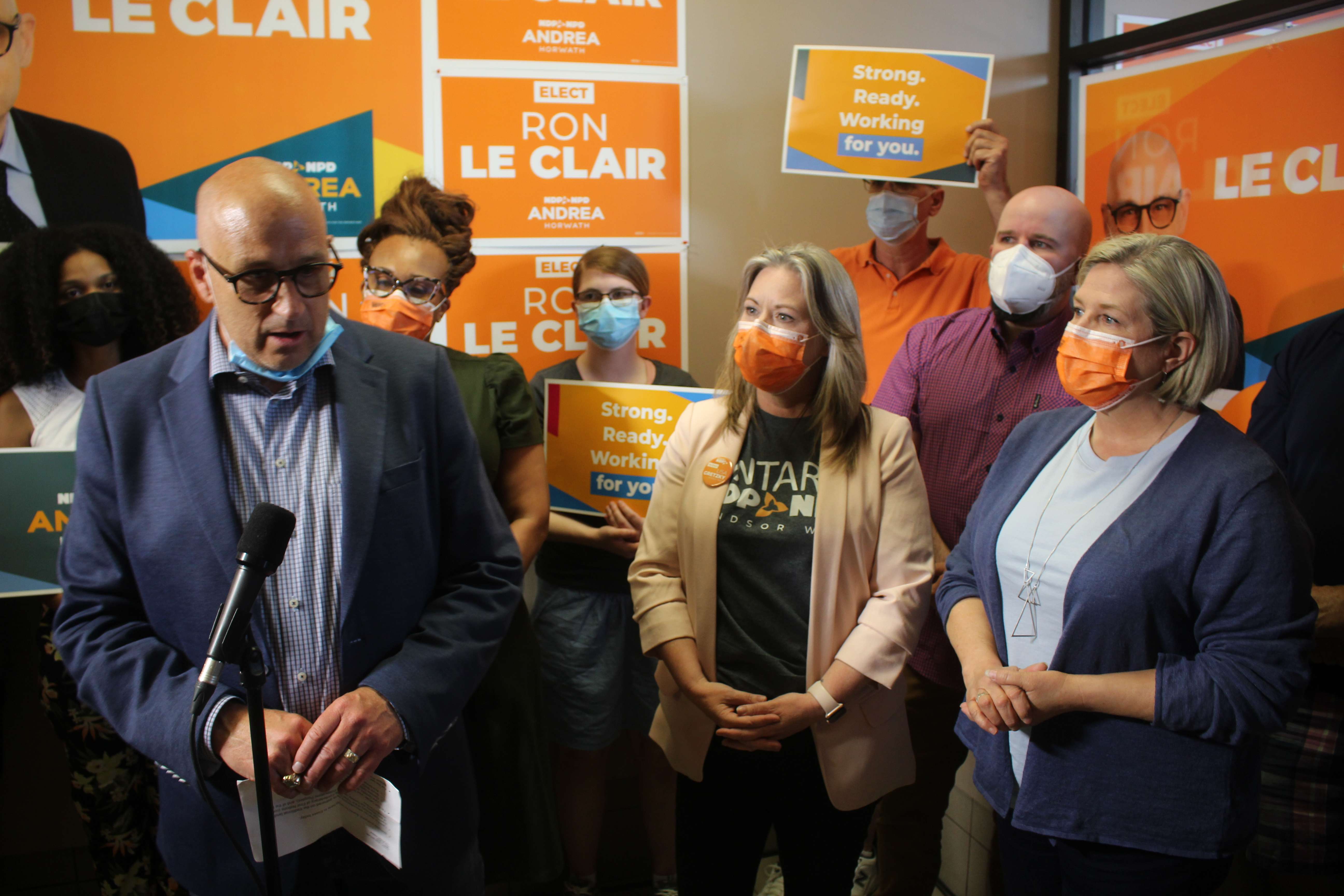 NDP Leader brings election message to Essex (GALLERY)
