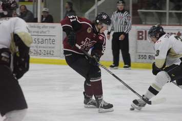 The Chatham Maroons face off against the LaSalle Vipers, February 15, 2015. (Photo courtesy of Jocelyn McLaughlin)