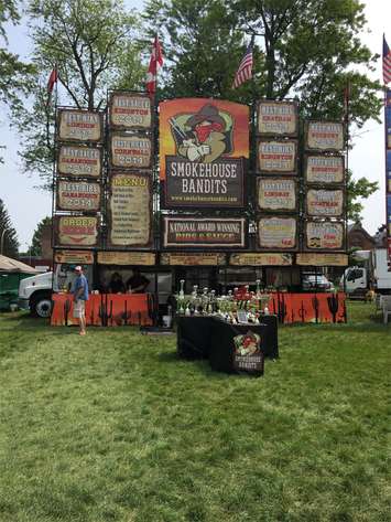 Rib lovers took to Tecumseh Park for Ribfest in Chatham, July 5, 2015. (Photo by the Blackburn Radio Summer Patrol)